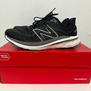 New Balance 860 v13 Womens Running Sneakers 11.5 2E